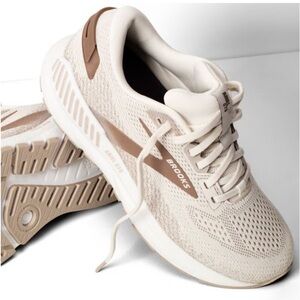 Brooks Womens Ariel GTS 24 1204141B135 Beige Running Shoes Sneakers Size 8.5 B